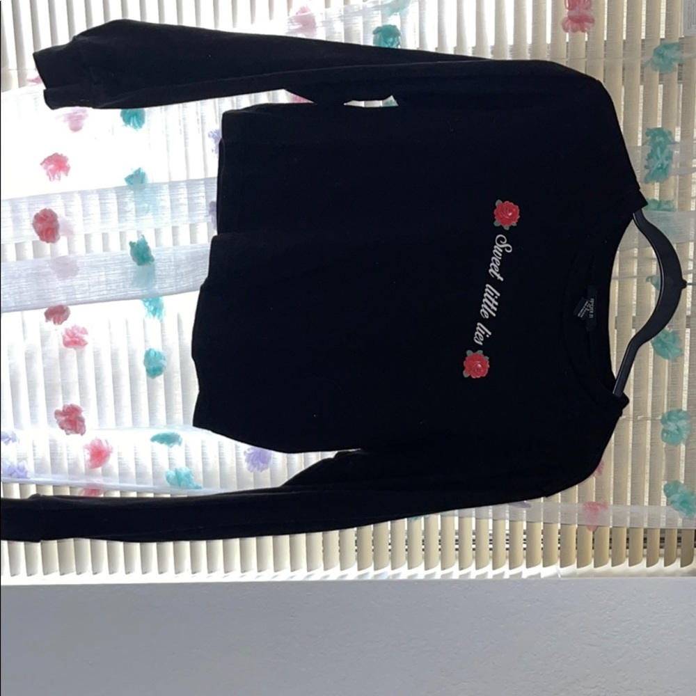 Black sweater from forever 21
